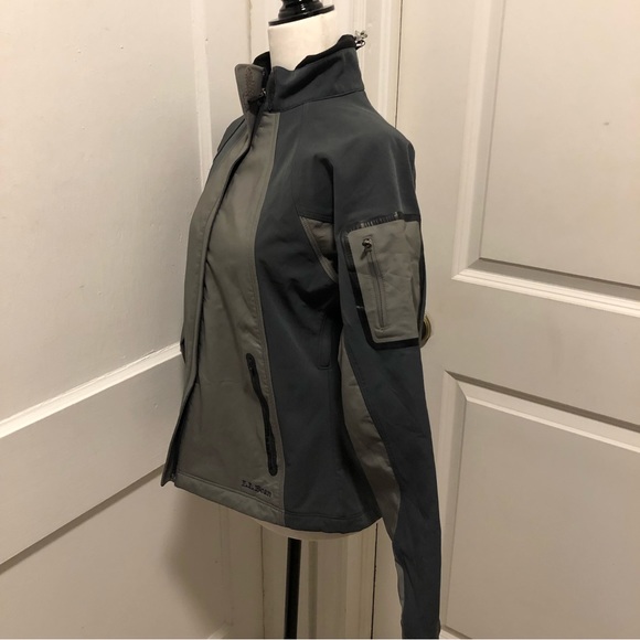 Ll Bean ladies windbreaker raincoat size small - Picture 3 of 7